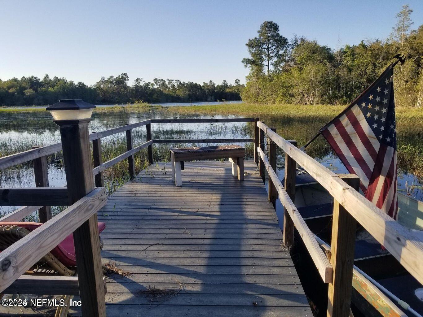 Acacia St, Crescent City, FL 32112