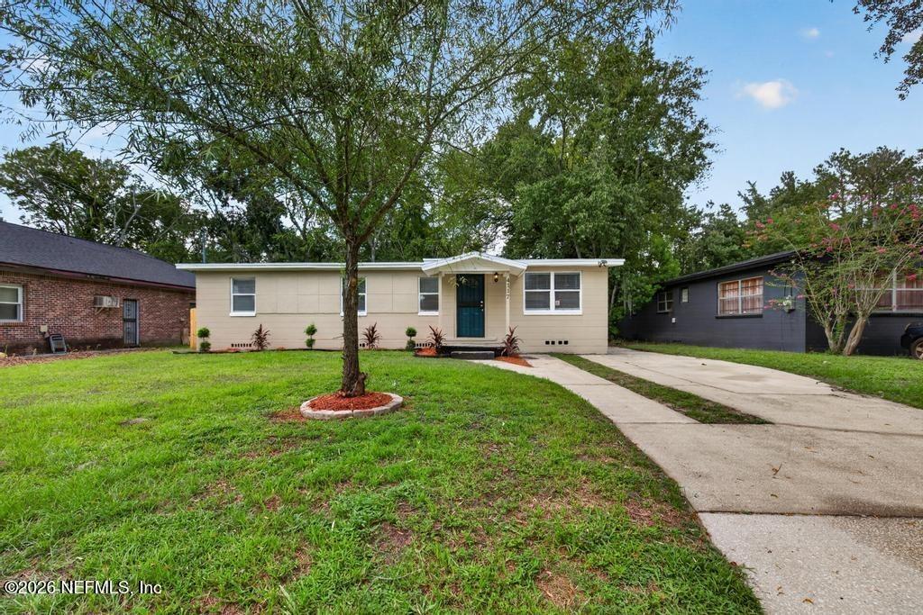 Santee Rd, Jacksonville, FL 32209