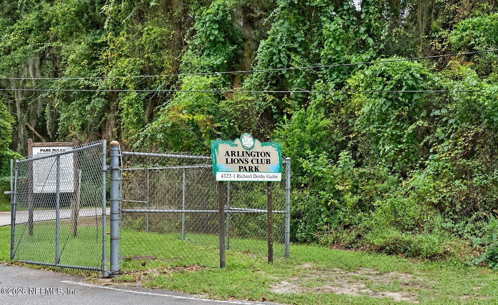 River Trail Rd, Jacksonville, FL 32277