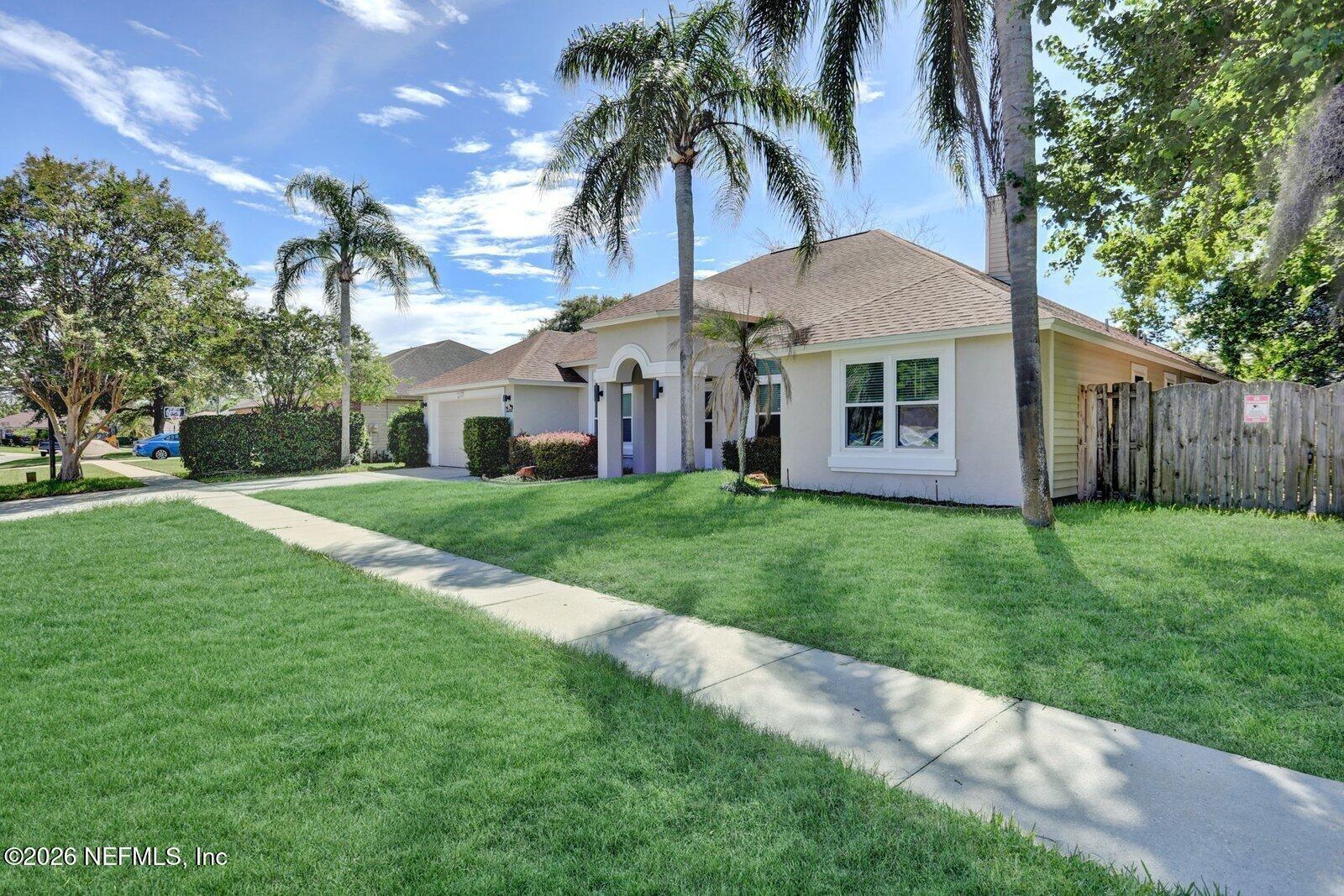 Canyon Falls Dr E, Jacksonville, FL 32224