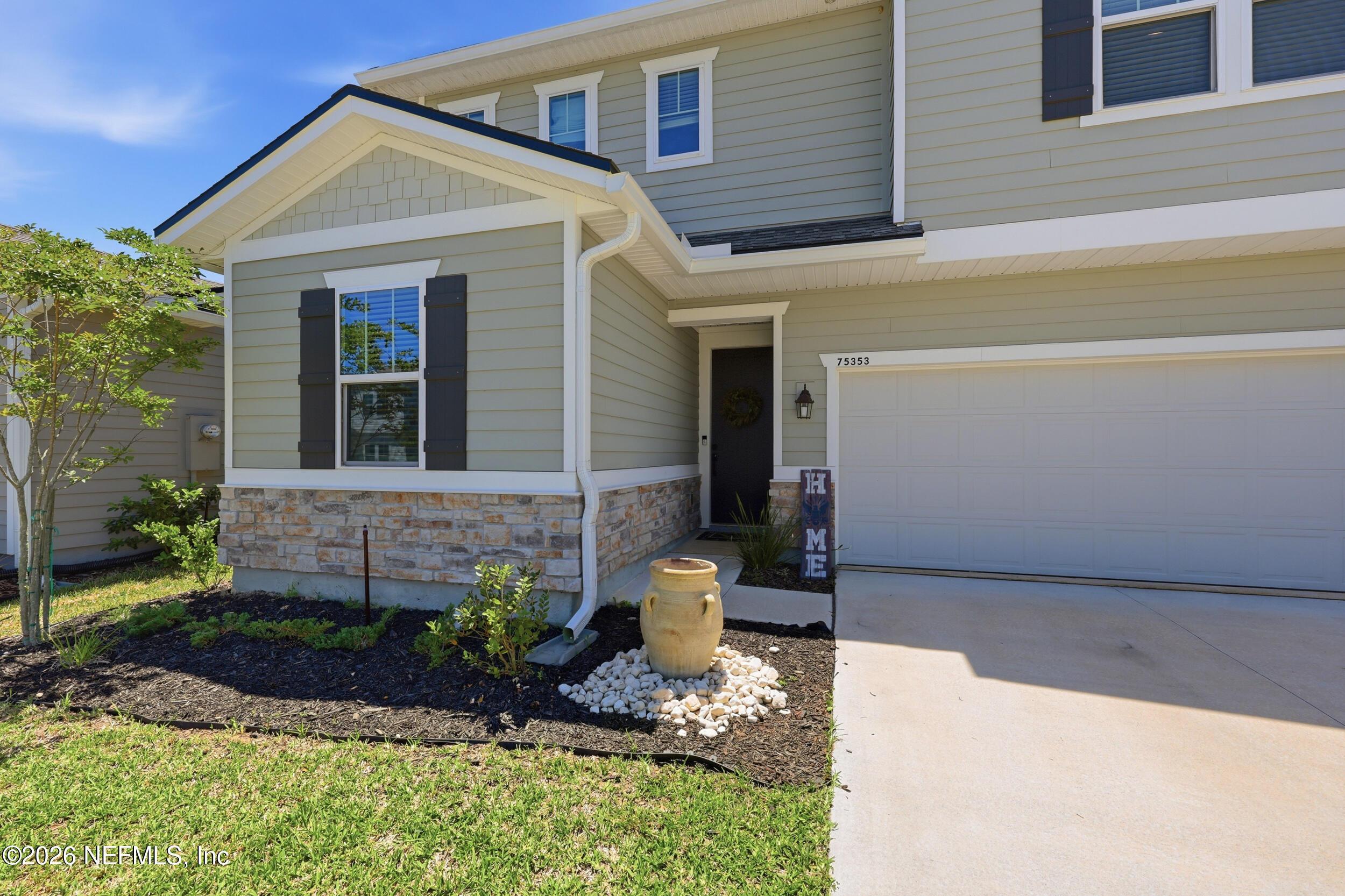 Fox Cross Ave, Yulee, FL 32097