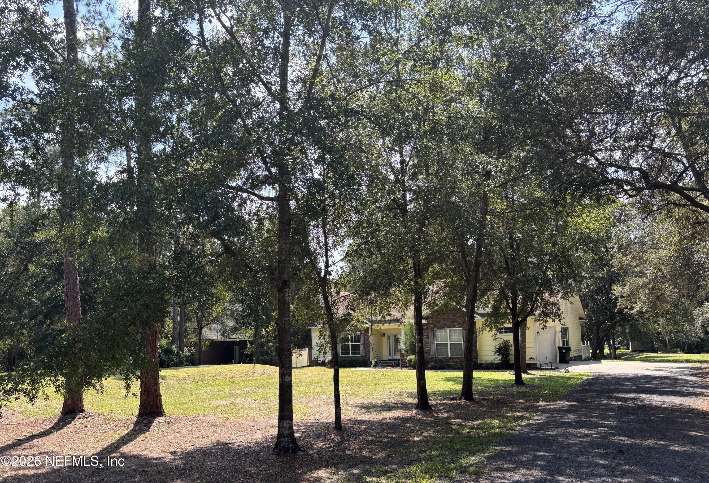 Lakeshore Dr, Starke, FL 32091
