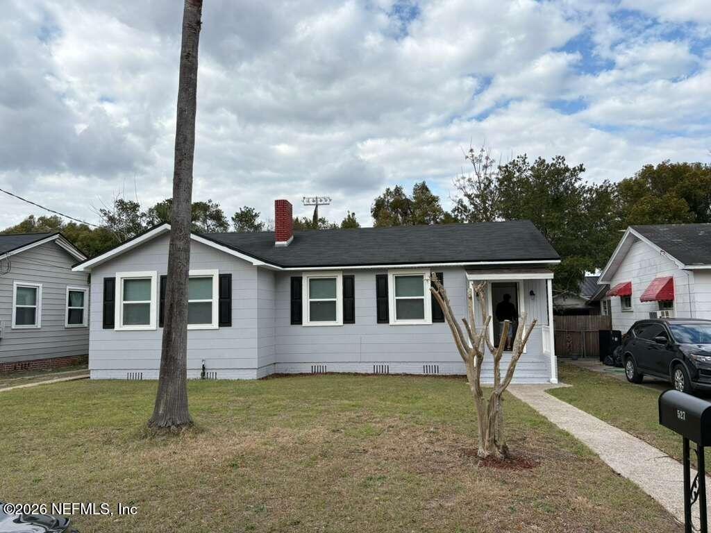 E 58th St, Jacksonville, FL 32208