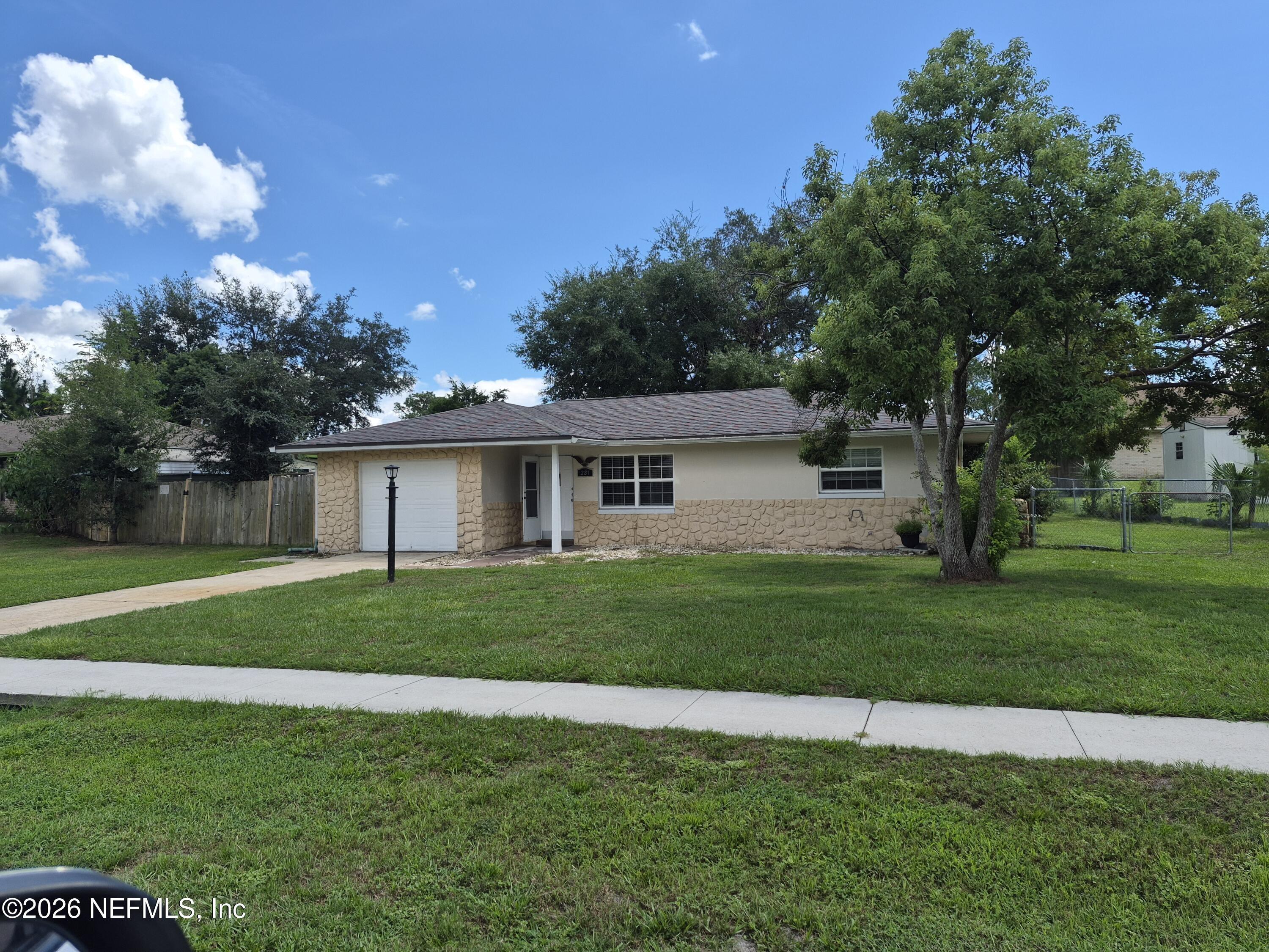 S Fairbairn Dr, Deltona, FL 32725