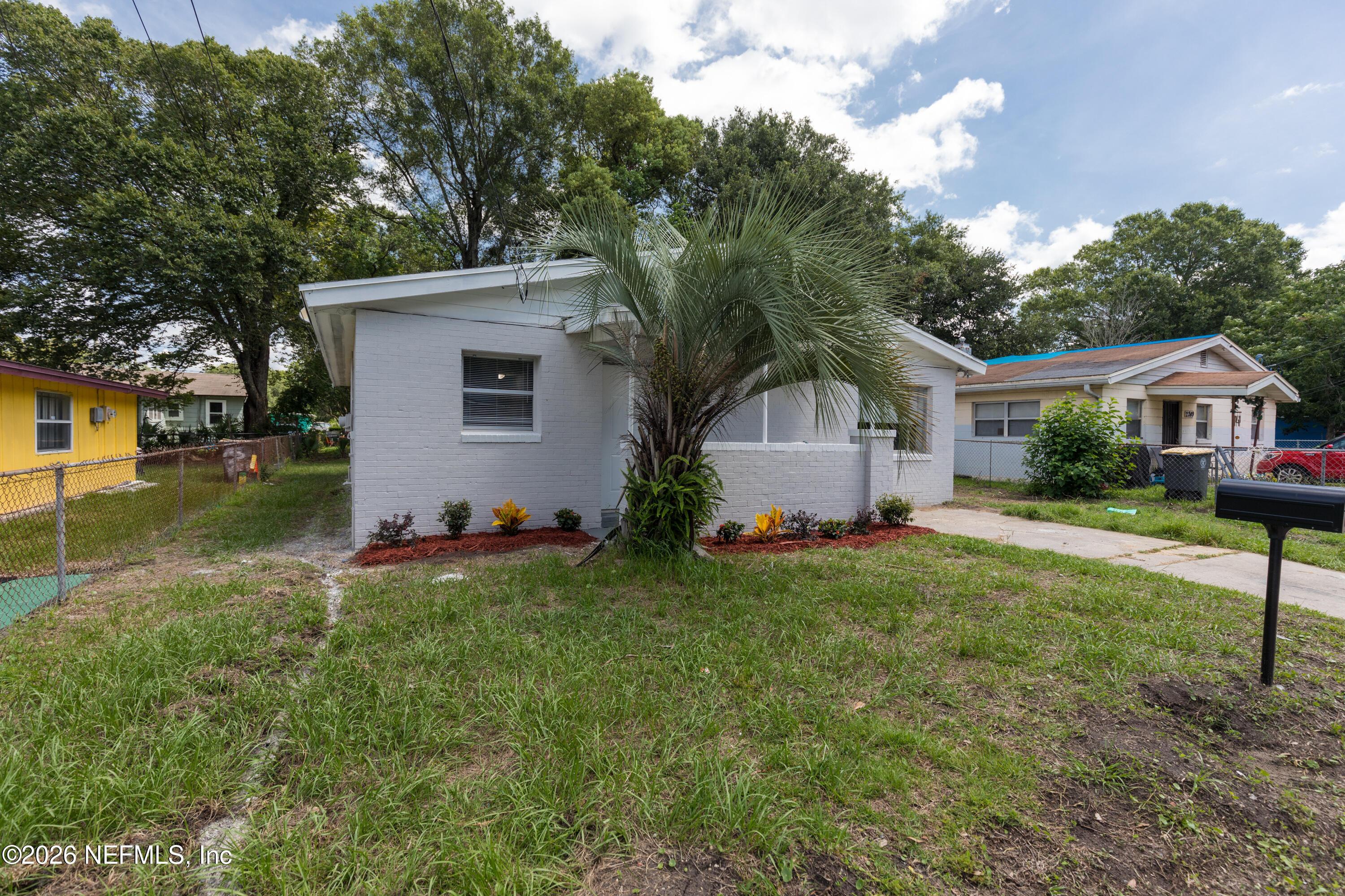 W 13th St, Jacksonville, FL 32209