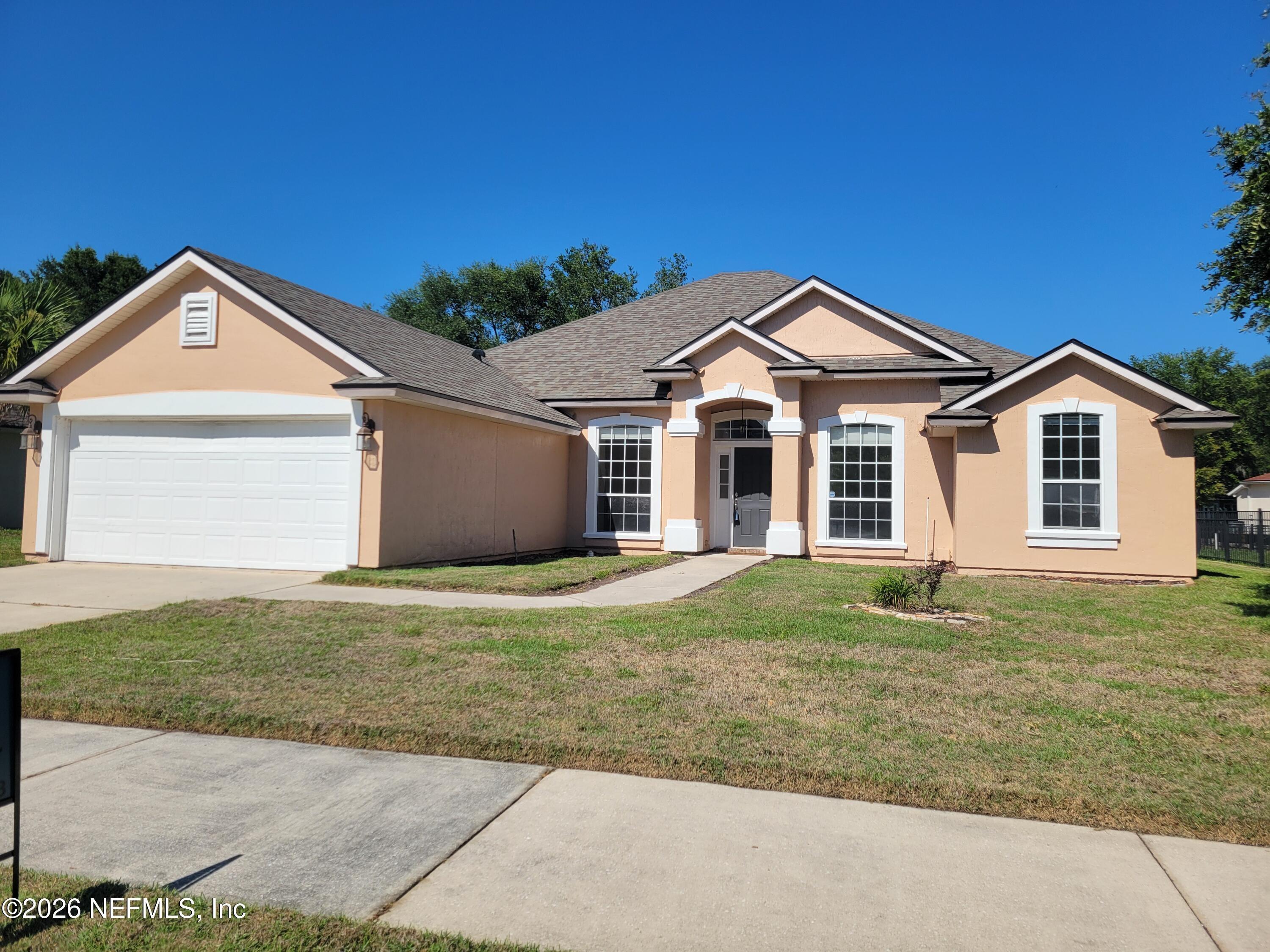 Fish Eagle Dr W, Jacksonville, FL 32226
