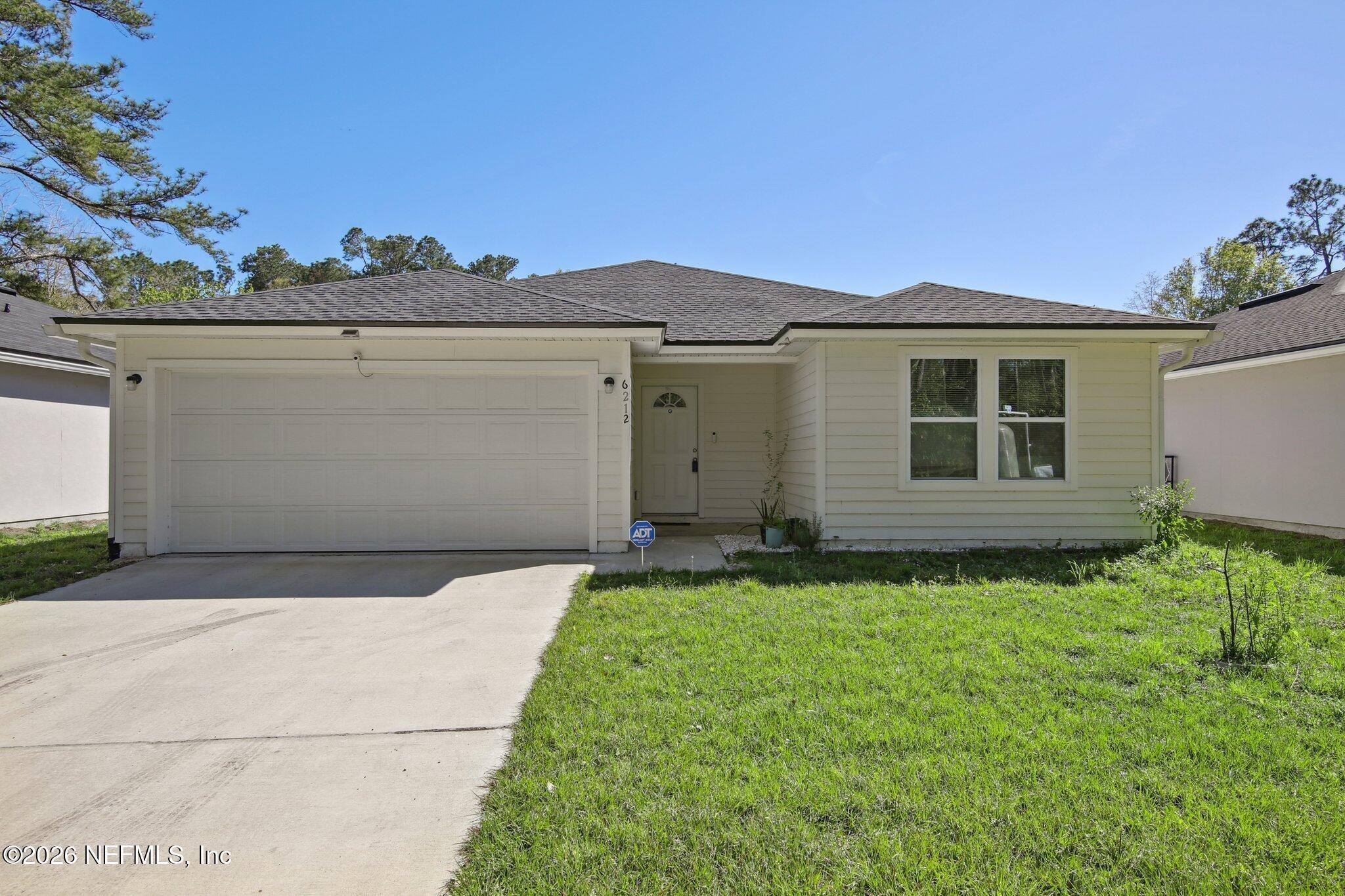 Leona St, Jacksonville, FL 32219