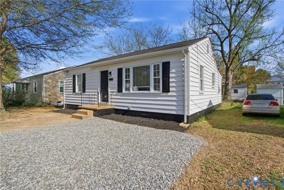 N Ash Ave, Henrico, VA 23075