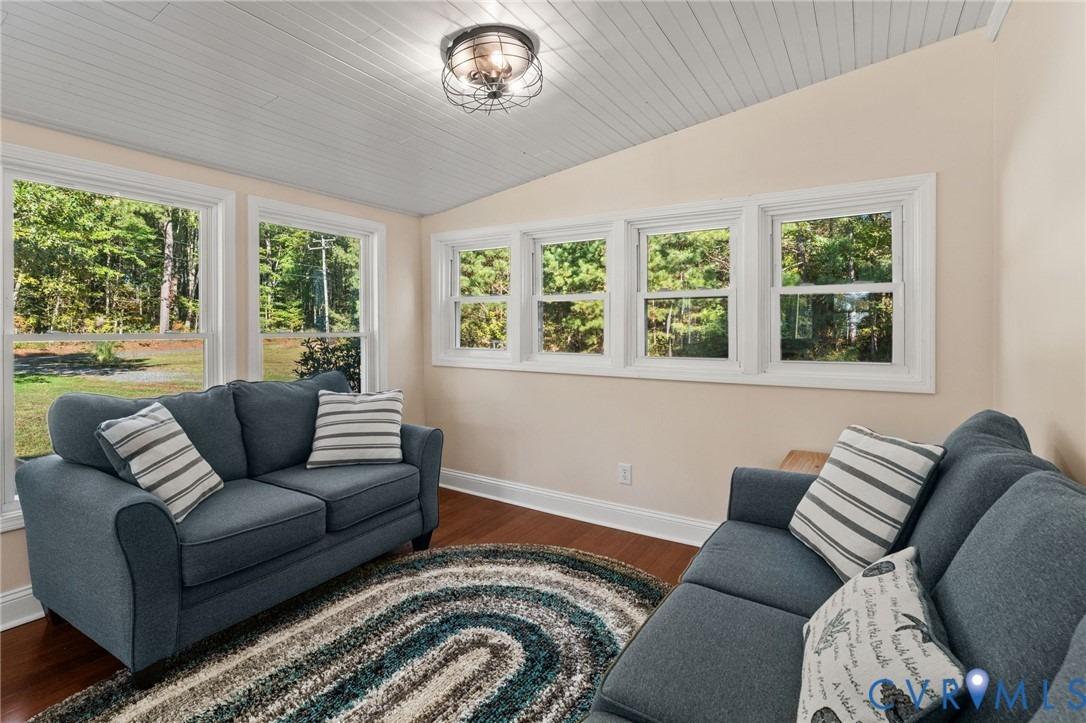 Blundon Rd, Reedville, VA 22539