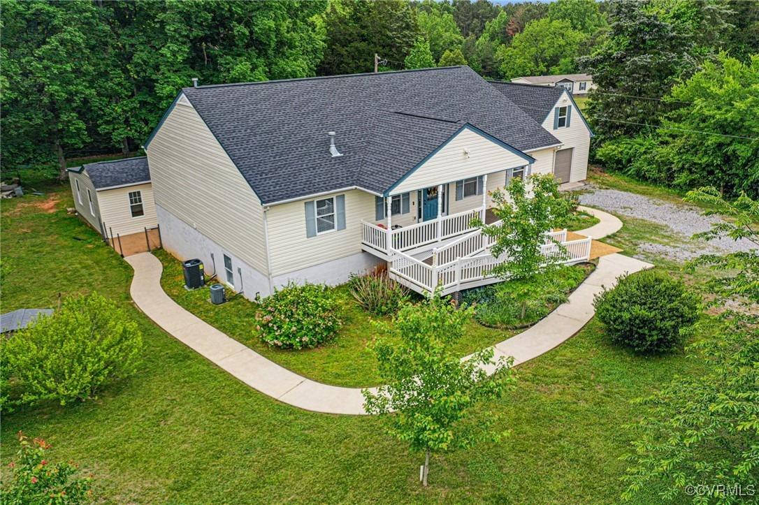 Cedar Ln, Amelia Court House, VA 23002