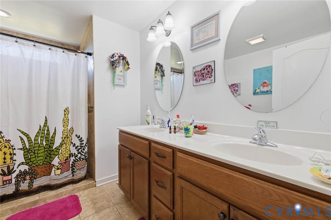 Nobles Rd, Disputanta, VA 23842