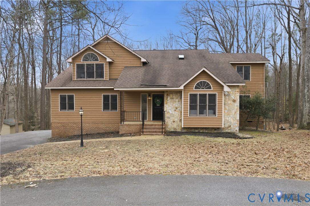 Fox Knoll Dr, South Chesterfield, VA 23834