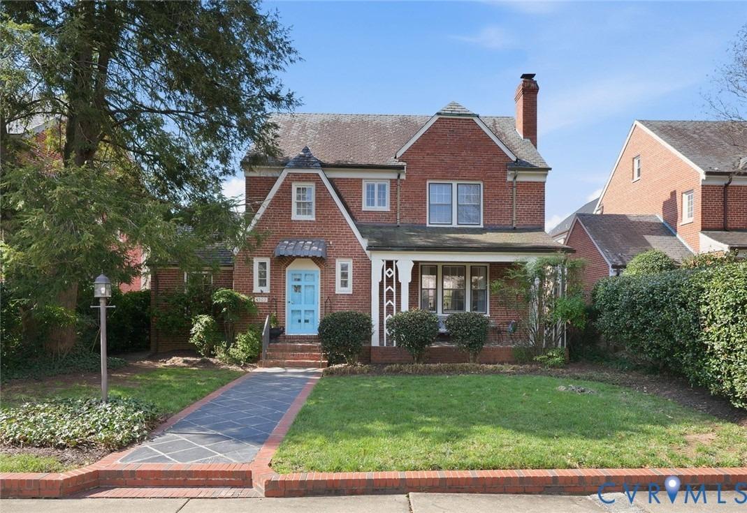 Monument Ave, Richmond, VA 23230