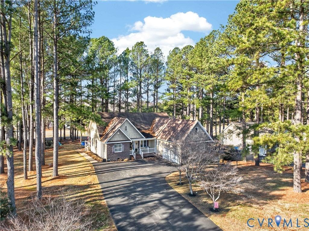 Woodger Cir, Louisa, VA 23093