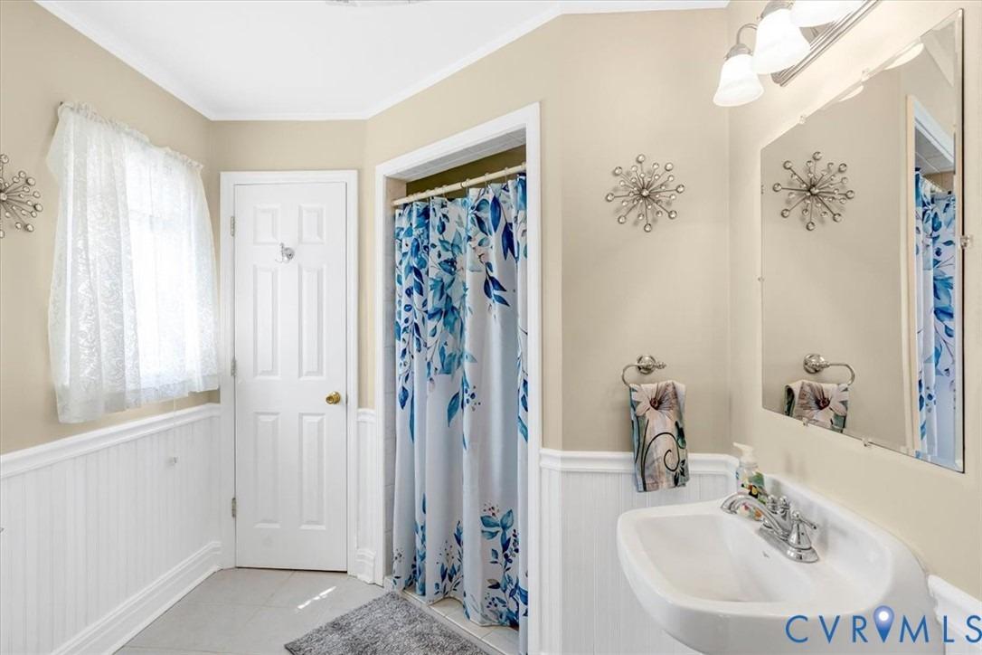 Prestwould Dr, Clarksville, VA 23927