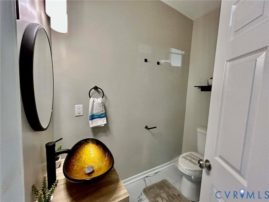 Split Rail Rd, Richmond, VA 23223