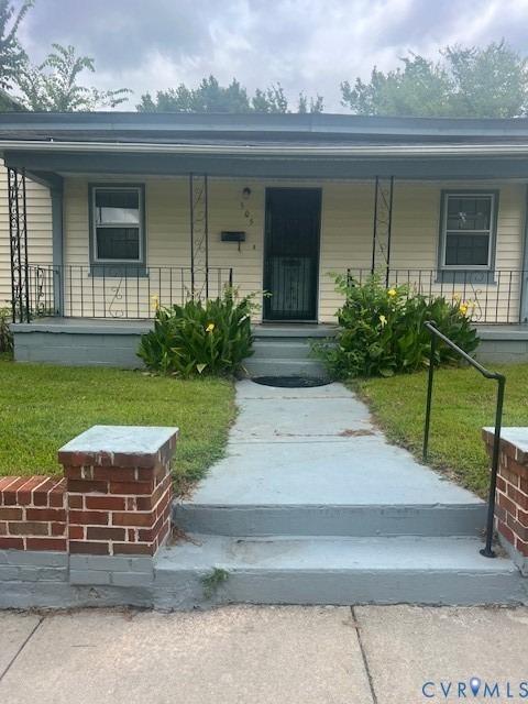 S Jefferson St, Petersburg, VA 23803