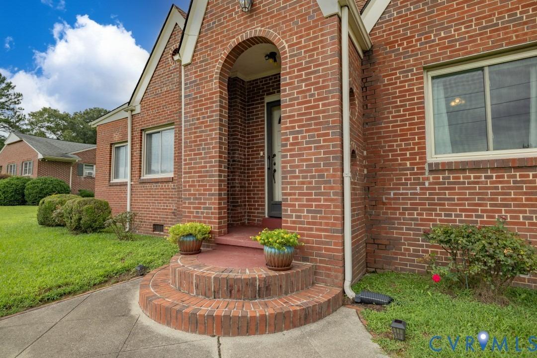 Sussex Dr, Emporia, VA 23847