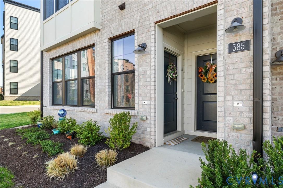 Hazel Pl, Richmond, VA 23233
