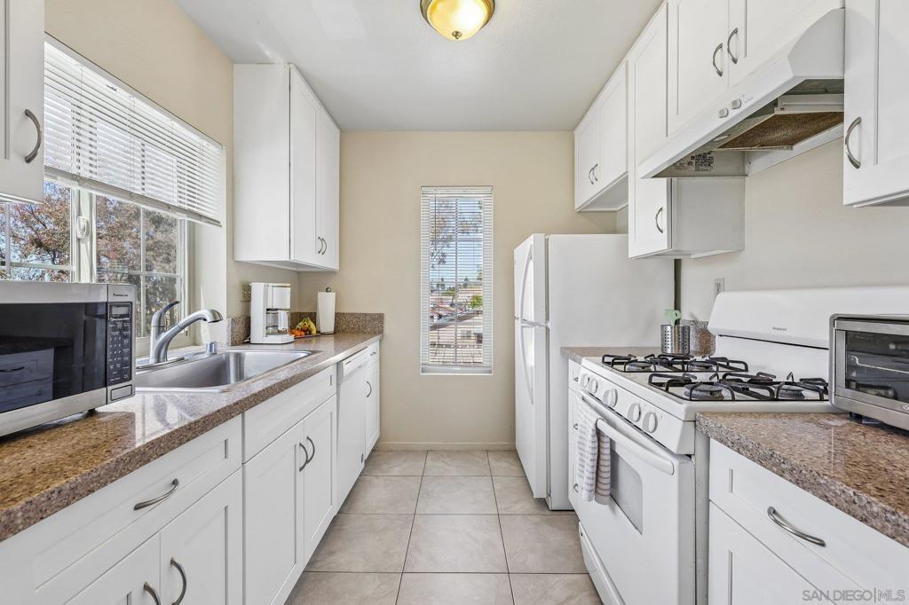 Summerdale Rd, San Diego, CA 92126
