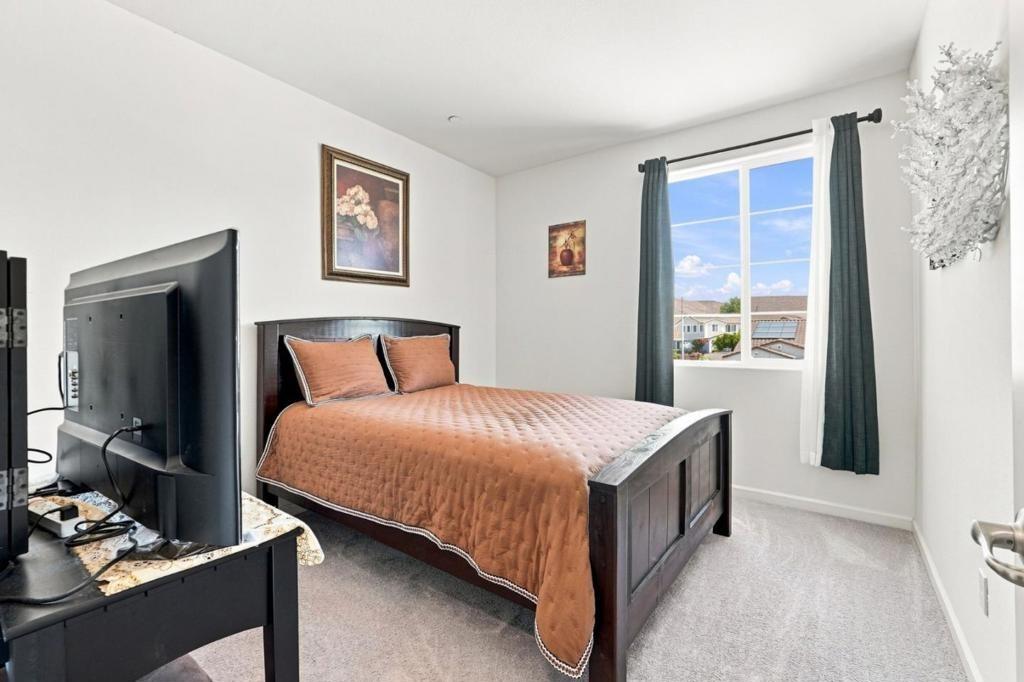 Palomino Way, Hollister, CA 95023