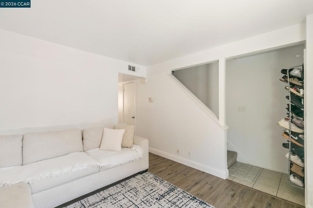 Callen St, Vacaville, CA 95688