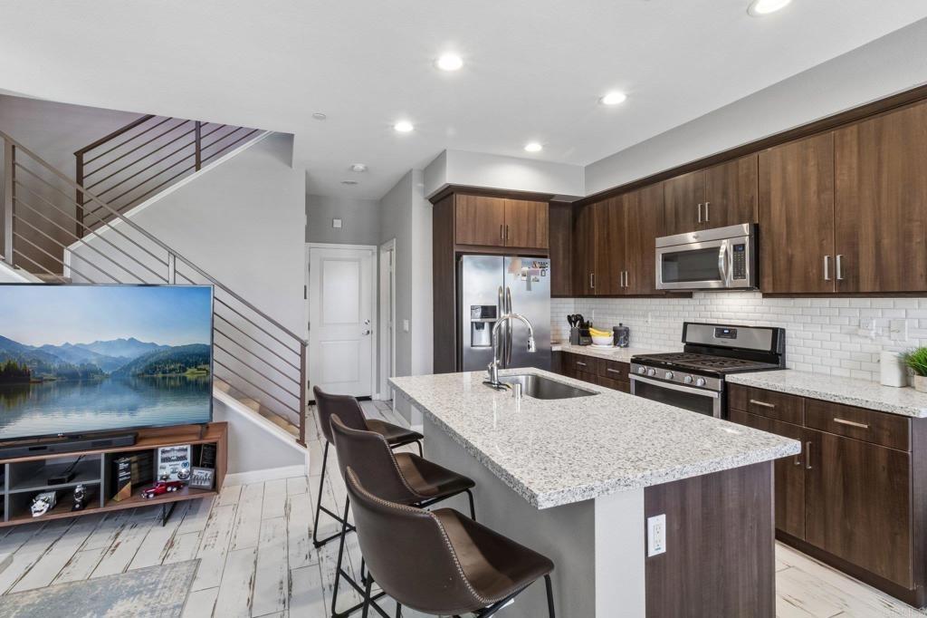 Foxtrot Loop, Chula Vista, CA 91915
