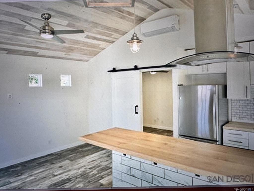 San Jose Pl, San Diego, CA 92109
