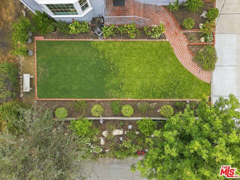 Hermosa Ave, La Crescenta, CA 91214