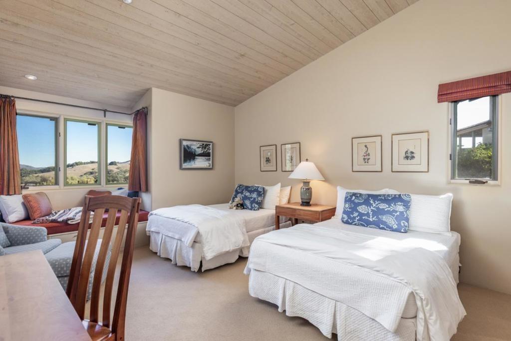 Via Vaquera, Carmel, CA 93923
