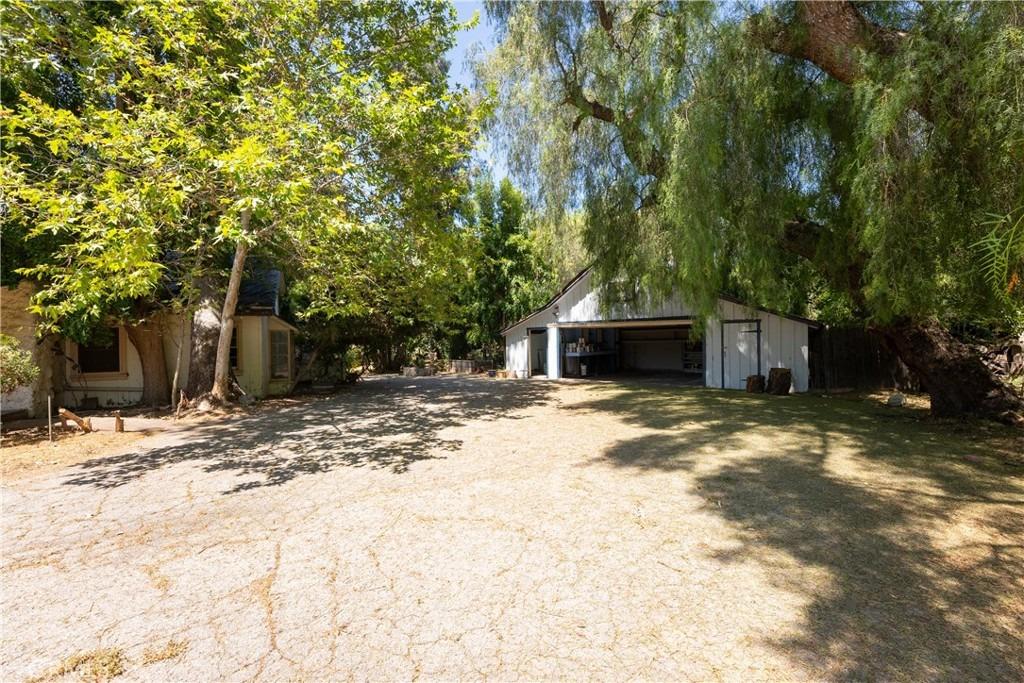 Melvin Ave, Northridge, CA 91324
