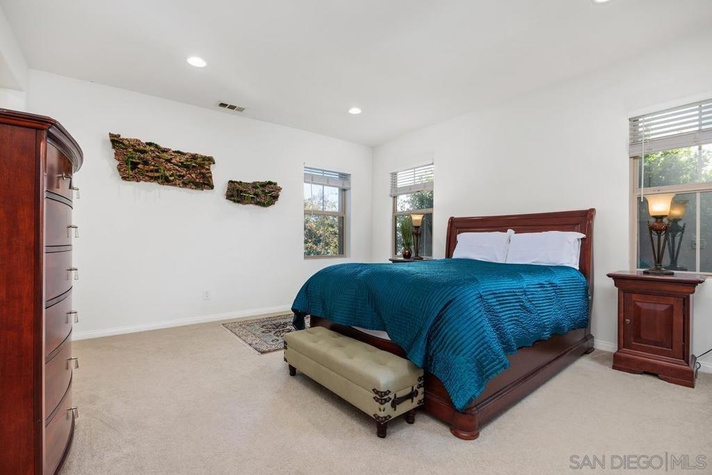Blue Dawn Trl, San Diego, CA 92130