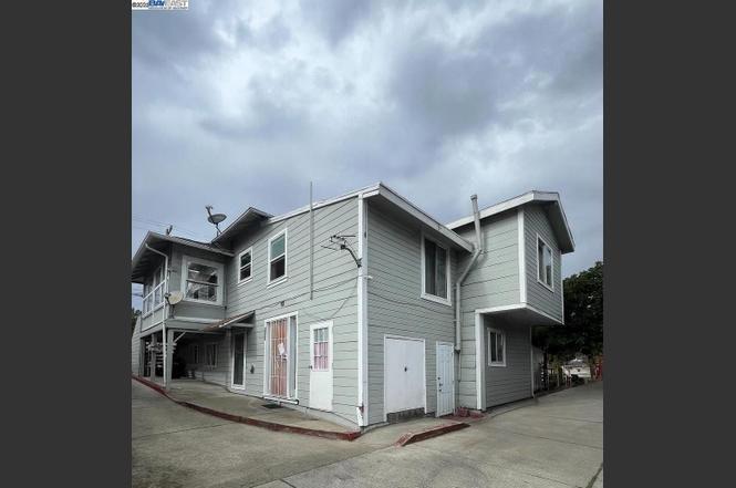 High St, Oakland, CA 94601