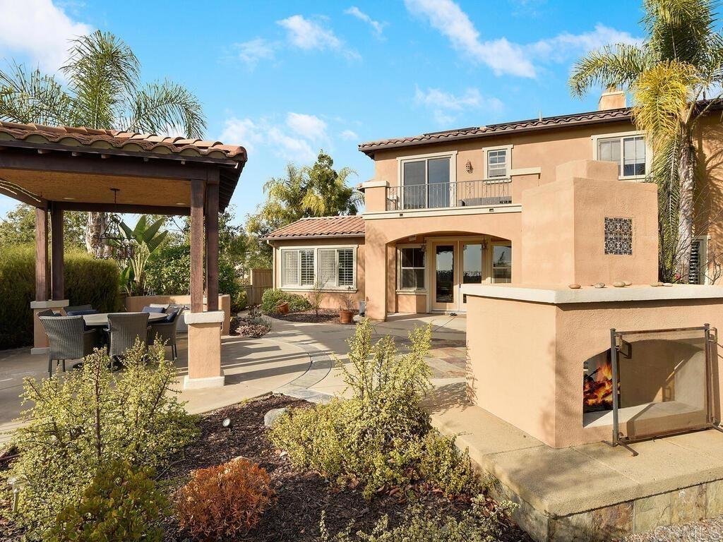 Honeybell Ln, Escondido, CA 92027