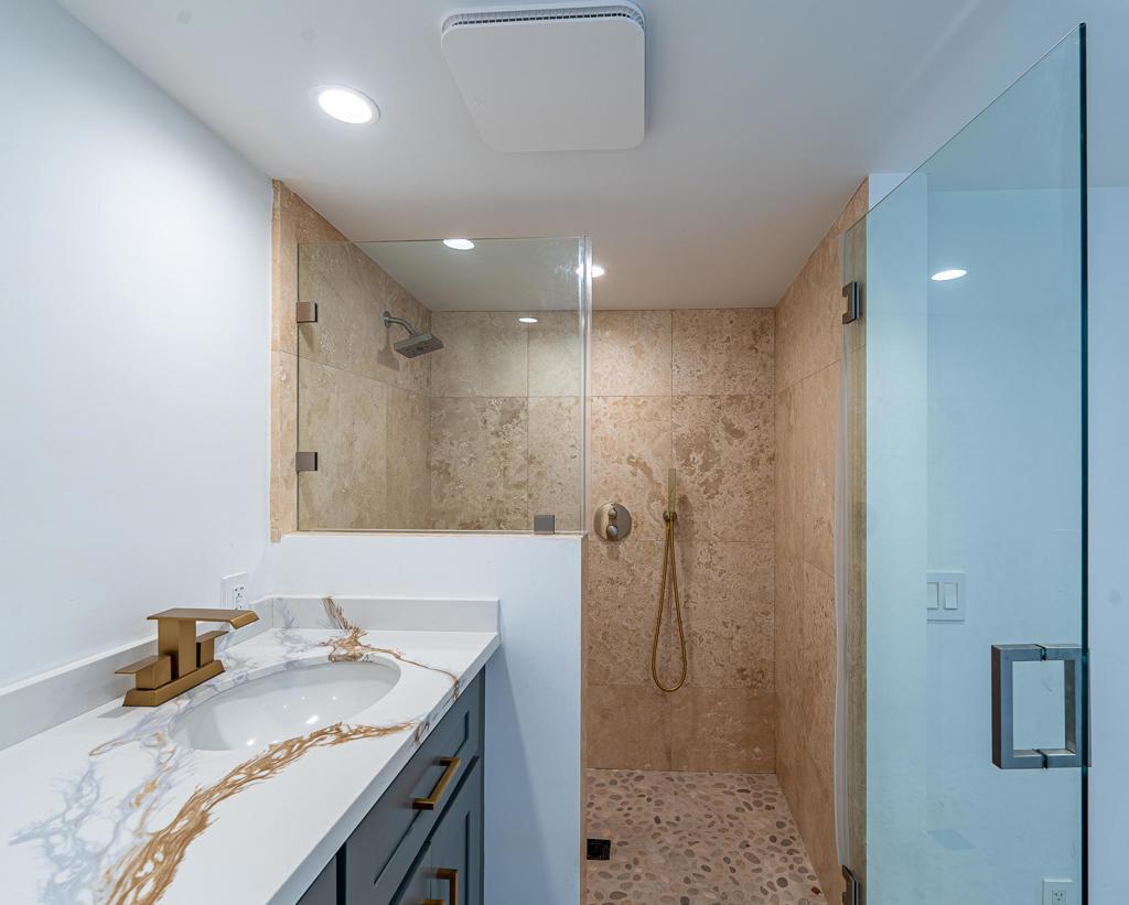 Algonquin Pl, Thousand Palms, CA 92276