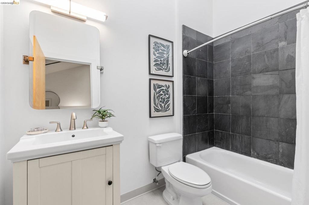 Glascock St, Oakland, CA 94601