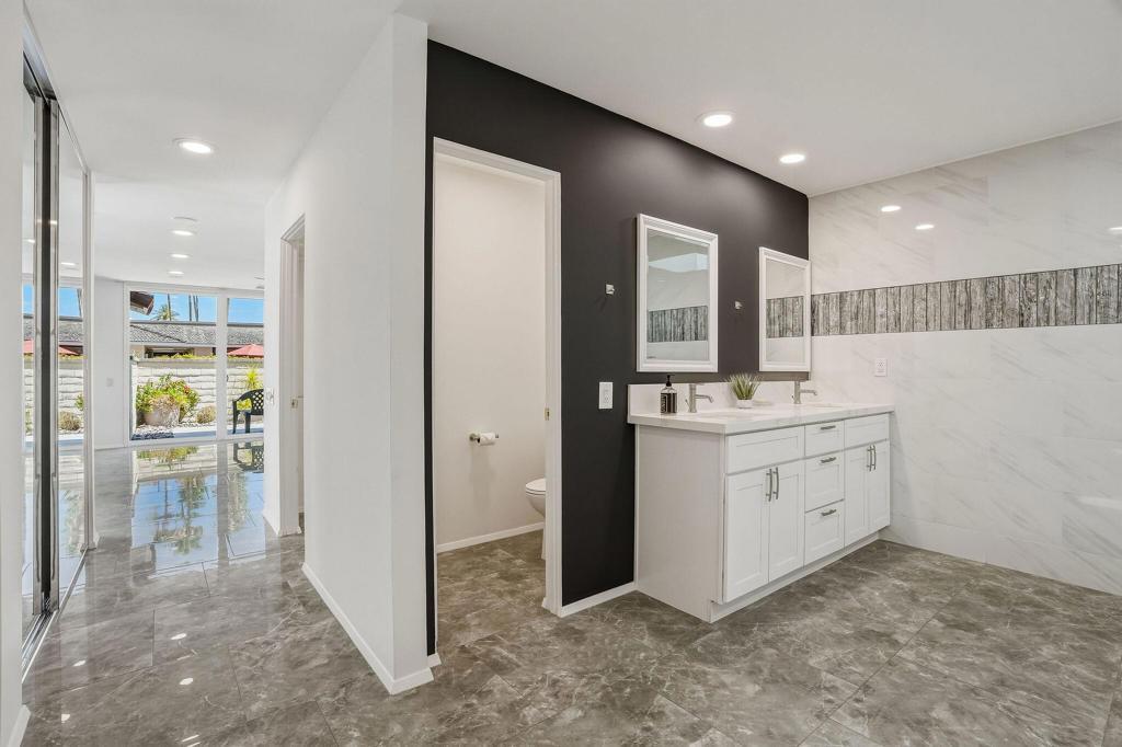 Temple Ct, Rancho Mirage, CA 92270