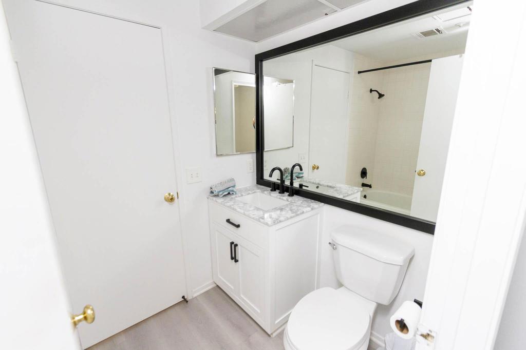 S Avenida Caballeros, Palm Springs, CA 92262
