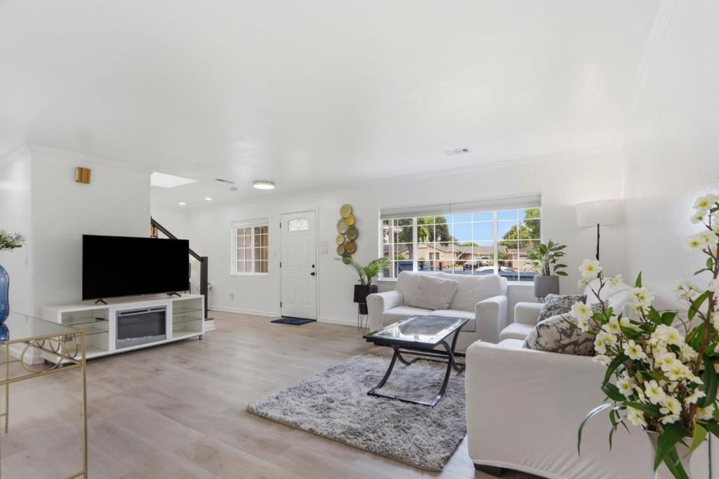 Kooser Rd, San Jose, CA 95118