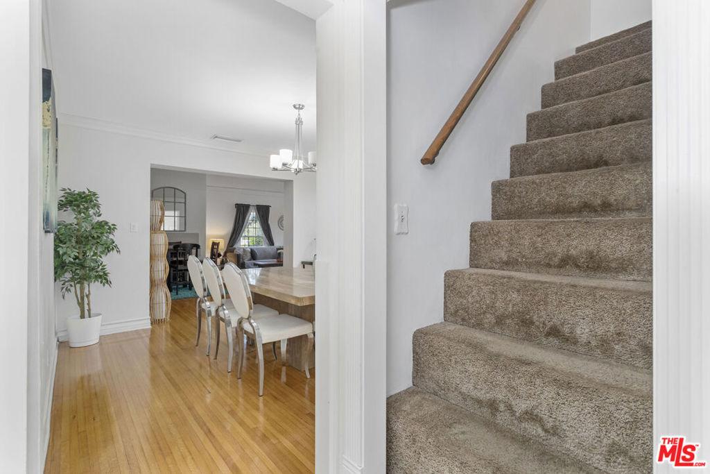N Laurel Ave, Los Angeles, CA 90048