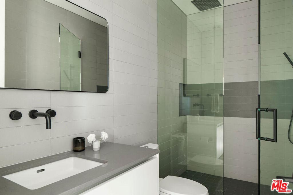 California Ave, Santa Monica, CA 90403