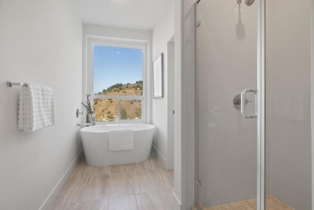 Fassler Ave, Pacifica, CA 94044