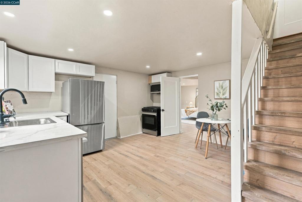 57th St, Oakland, CA 94609