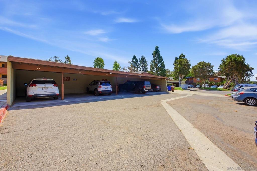 Calle Montecito, Oceanside, CA 92057