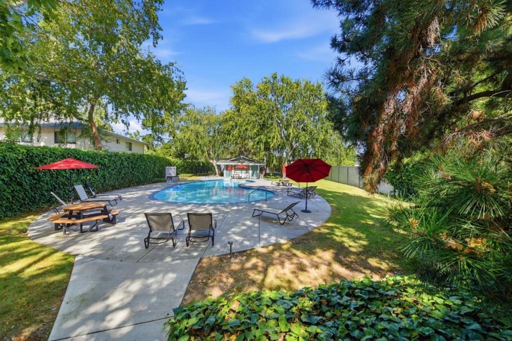 Watson Dr, Campbell, CA 95008