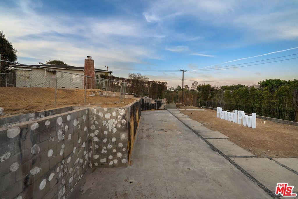 Chattanooga Pl, Pacific Palisades, CA 90272