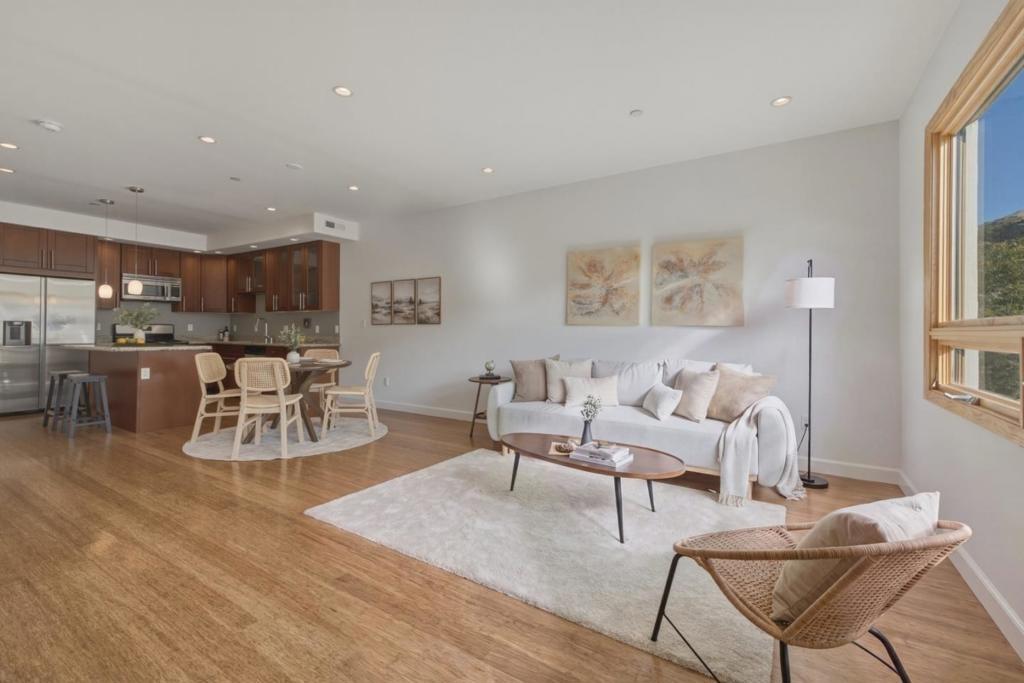 San Bruno Ave, Brisbane, CA 94005