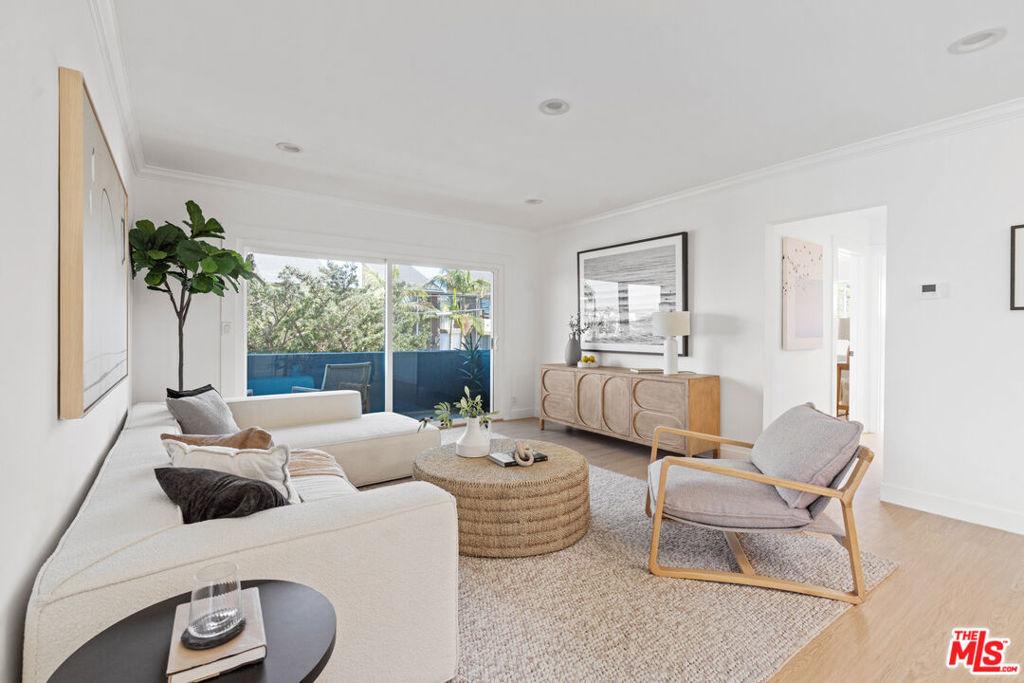 Pier Ave, Santa Monica, CA 90405