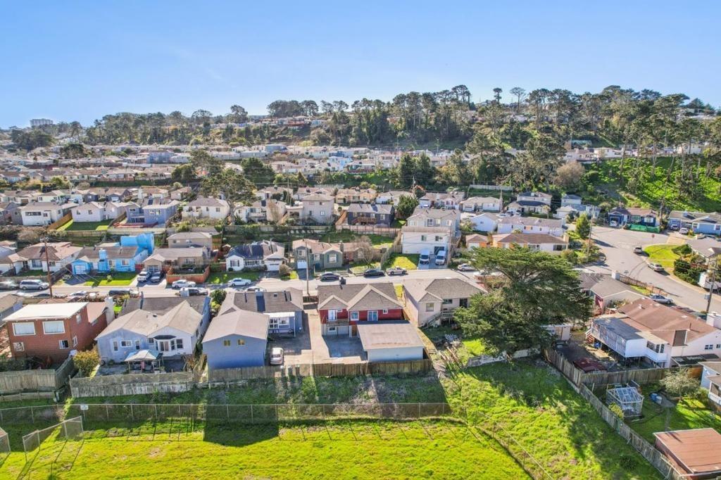 Stewart Ave, Daly City, CA 94015