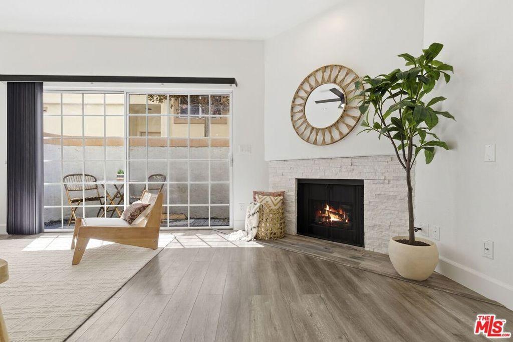 Camarillo St, North Hollywood, CA 91602